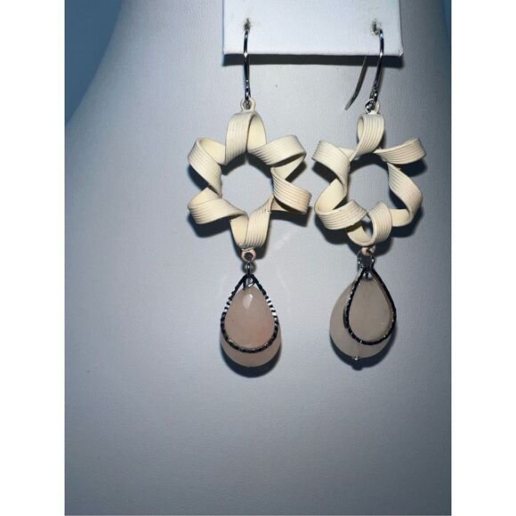 Enameled Coil‎ Hoop and Stone Dangle Earrings - Picture 3 of 6